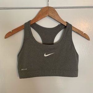 Nike DriFit Sports Bra - S